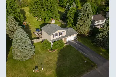 9460 Wildwood Lake Drive, Whitmore Lake, MI 48189 - Photo 3