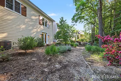 4470 Oak Arbor Drive NE, Grand Rapids, MI 49525 - Photo 39