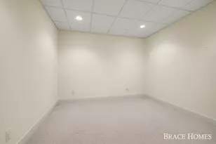 4470 Oak Arbor Dr NE, Grand Rapids, MI 49525 - Photo 37