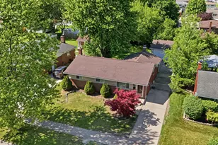 38212 N Rickham Ct, Westland, MI 48186 - Photo 3