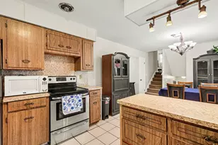 1852 Castle Ave, Muskegon, MI 49441 - Photo 11