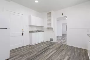 7359 Engleman Ave, Center Line, MI 48015 - Photo 15