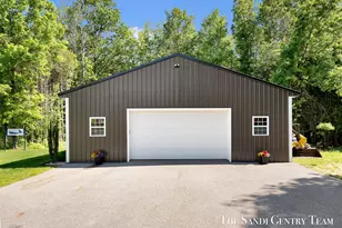 12400 Lincoln Farms Dr, Grand Haven, MI 49417 - Photo 69