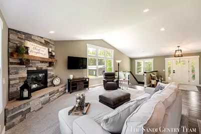 12400 Lincoln Farms Drive, Grand Haven, MI 49417 - Photo 27