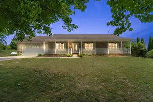2171 Walking Horse Ln, Allegan, MI 49010 - Photo 3