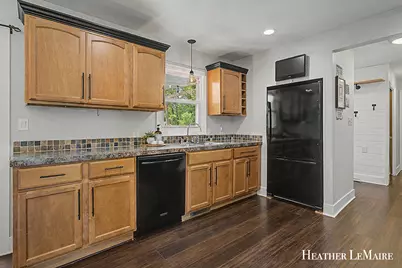 3942 Byron Road, Hudsonville, MI 49426 - Photo 13