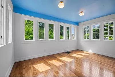 710 Leonard Street NE, Grand Rapids, MI 49503 - Photo 19