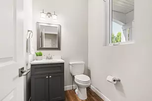 950 Doolittle Ct, Kalamazoo, MI 49009 - Photo 15