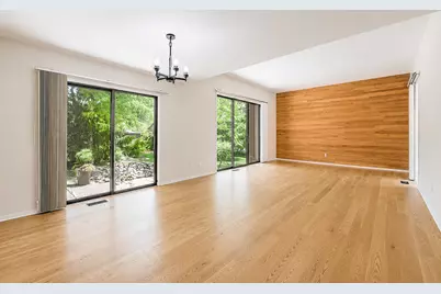 10 Westbury Court, Ann Arbor, MI 48105 - Photo 9