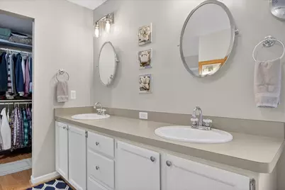 546 Parkland Drive, Rochester Hills, MI 48307 - Photo 25