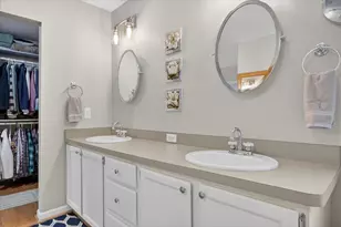 546 Parkland Dr, Rochester Hills, MI 48307 - Photo 25