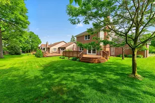 546 Parkland Dr, Rochester Hills, MI 48307 - Photo 47