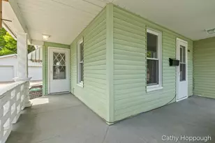 641 N Jackson St, Ionia, MI 48846 - Photo 5