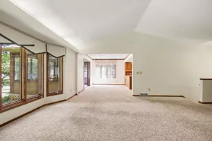 265 Maier Ct SW, Grandville, MI 49418 - Photo 3