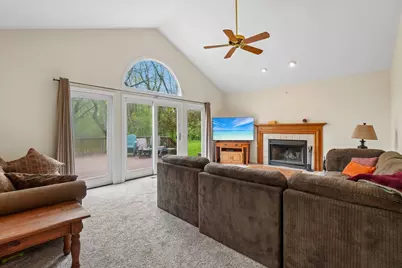 6338 Dalton Ridge, Brighton, MI 48116 - Photo 7