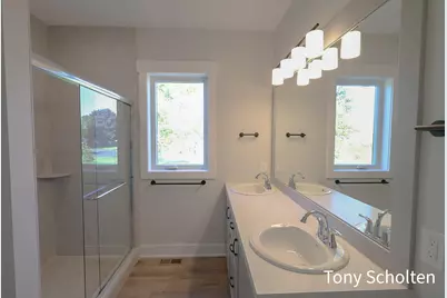 5127 Blendon Meadow Circle #25, Hudsonville, MI 49426 - Photo 11