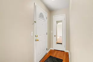 1425 Sunnyside Dr, Kalamazoo, MI 49048 - Photo 5
