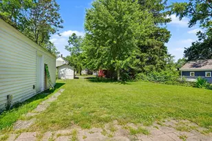 1425 Sunnyside Dr, Kalamazoo, MI 49048 - Photo 19