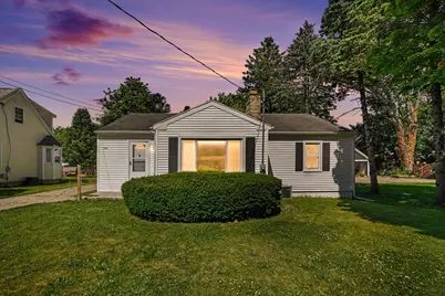 1425 Sunnyside Drive, Kalamazoo, MI 49048 - Photo 1