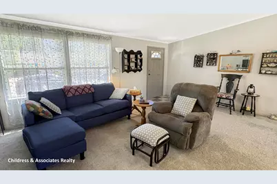 13675 Iris Lane, Cedar Springs, MI 49319 - Photo 7