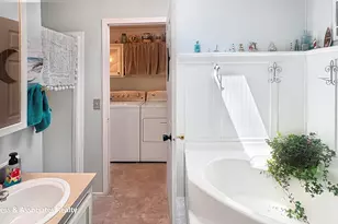 13675 Iris Ln, Cedar Springs, MI 49319 - Photo 5