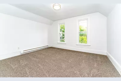 543 Leonard Street NE, Grand Rapids, MI 49503 - Photo 13