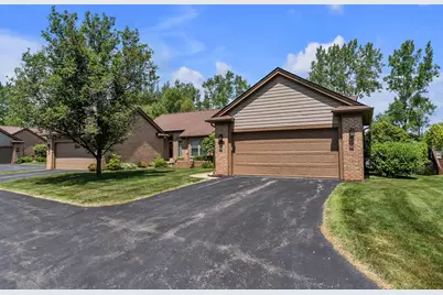 4853 Lone Oak Court #11, Ann Arbor, MI 48108 - Photo 3