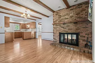 164 Euna Vista Dr, Holland, MI 49423 - Photo 15