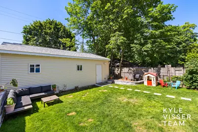 1342 Sherman Street SE, Grand Rapids, MI 49506 - Photo 31