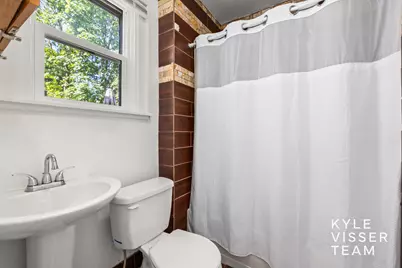 1342 Sherman Street SE, Grand Rapids, MI 49506 - Photo 11