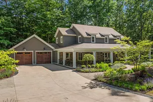 317 N Lakeshore Ave, Holland, MI 49424 - Photo 13