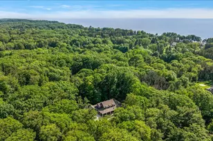 317 N Lakeshore Ave, Holland, MI 49424 - Photo 85