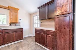 16167 Hauss Ave, Eastpointe, MI 48021 - Photo 15
