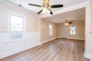 16167 Hauss Ave, Eastpointe, MI 48021 - Photo 9