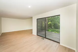 1 Westbury Ct, Ann Arbor, MI 48105 - Photo 15