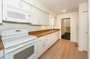 1 Westbury Ct, Ann Arbor, MI 48105 - Photo 19
