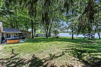 301 Cotton Lake Drive, Battle Creek, MI 49014 - Photo 11