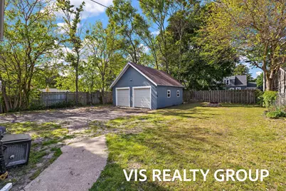 1152 W Laketon Avenue, Muskegon, MI 49441 - Photo 7