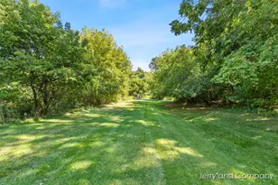 5932 Wilderness Trl, Hamilton, MI 49419 - Photo 7