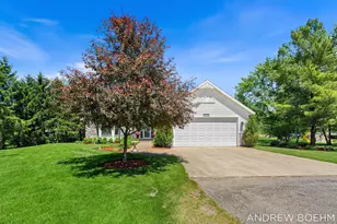 6141 Adams St, Zeeland, MI 49464 - Photo 3