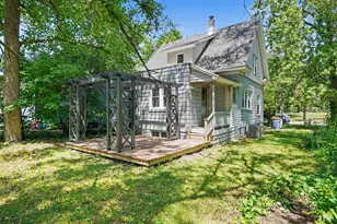 728 Adams St SE, Grand Rapids, MI 49507 - Photo 3