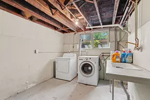 728 Adams St SE, Grand Rapids, MI 49507 - Photo 21