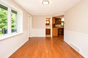 27939 38th Ave, Paw Paw, MI 49079 - Photo 13