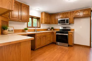 27939 38th Ave, Paw Paw, MI 49079 - Photo 9