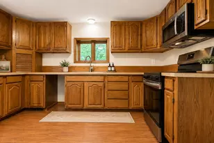 27939 38th Ave, Paw Paw, MI 49079 - Photo 3