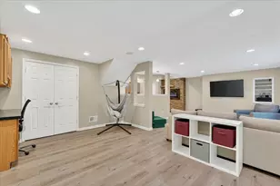 4022 Dun Rovin Ct, Commerce Township, MI 48382 - Photo 45