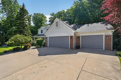 4022 Dun Rovin Court, Commerce Township, MI 48382 - Photo 3