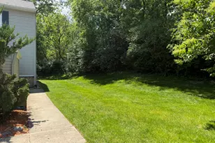 8507 Courtland Dr NE, Rockford, MI 49341 - Photo 31