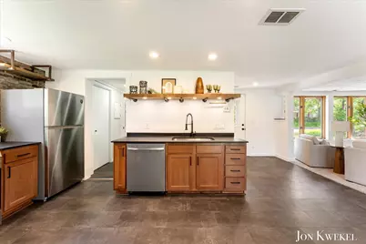 140 N 5th Street NE, Cedar Springs, MI 49319 - Photo 11