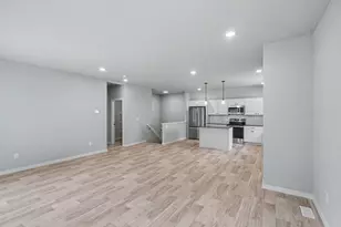 387 Pinery Ln, Fremont, MI 49412 - Photo 9